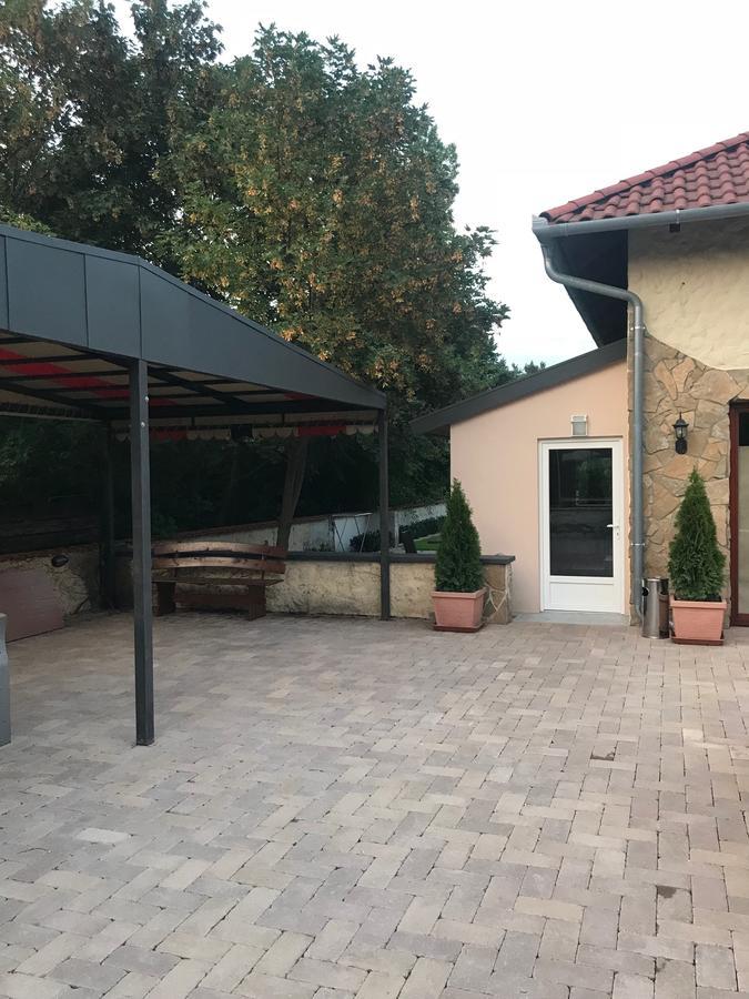 BükAurora Panzio住宿加早餐旅馆 外观 照片